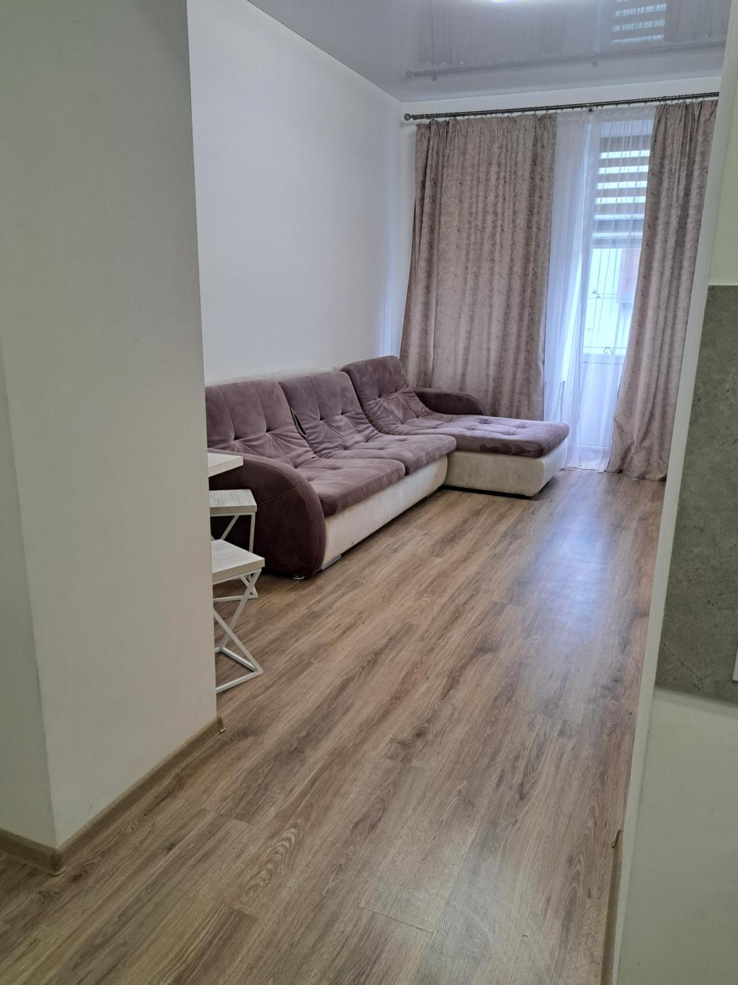 Двокімнатна Квартира Біля Оперного Театру 리비프 외부 사진